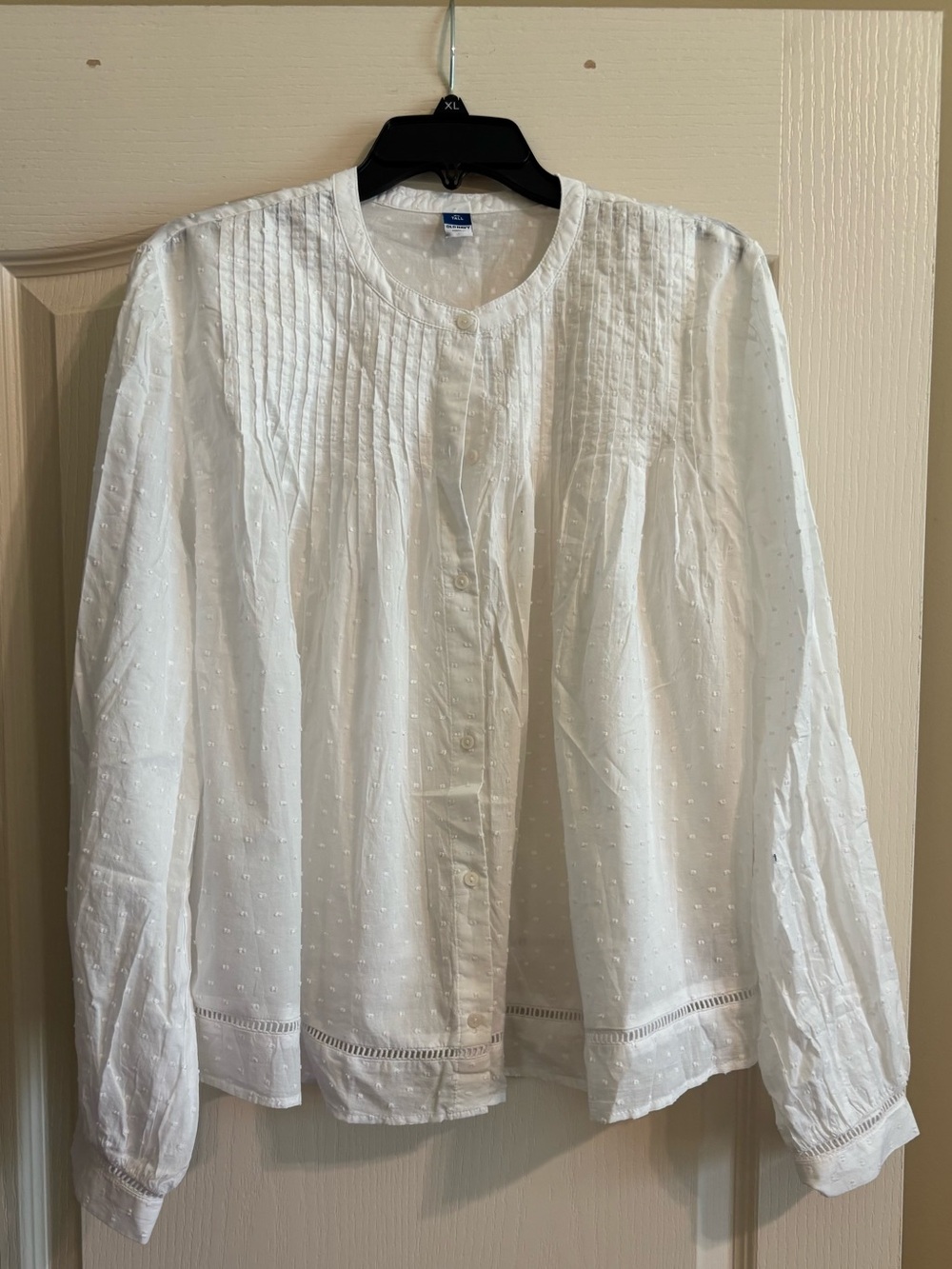 Old Navy White Swiss Dot Pintuck Button-Up Top